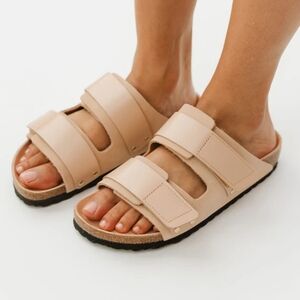 BIRKENSTOCK UJI NUBUCK LEATHER NEW BEIGE BRAND NEW SIZE 6-6.5 WOMEN